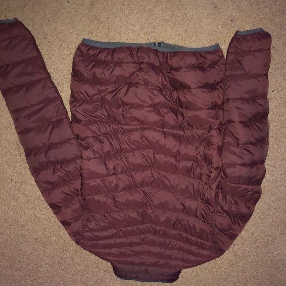 Grey/Maroon Reversable Puffer - Picture 4 of 4